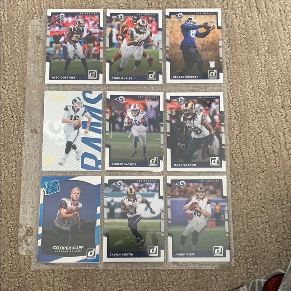 LA rams 18 pack of football cards